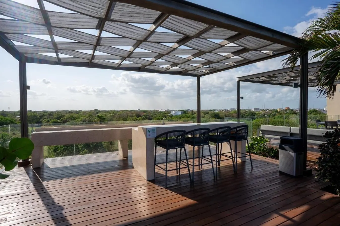 3Br Luxury Condo W/ Private Rooftop Pool & Gym プレヤデルカーメン